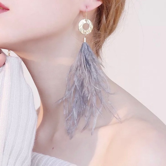 Ostrich feather earings - Picture 1 of 2